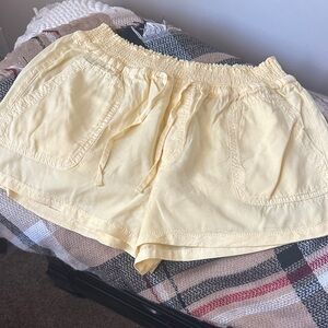 Love Tree Light Yellow Women's Cargo Shorts